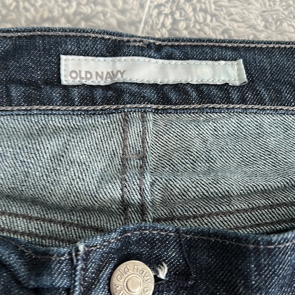 Capris - Picture 2 of 3